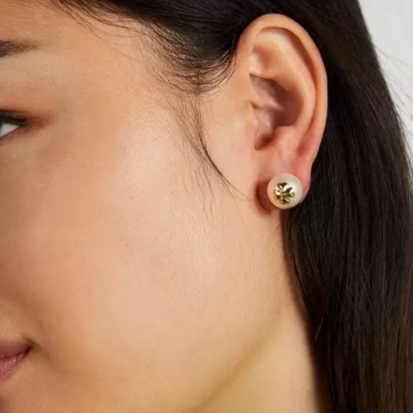 NIB KATE SPADE PEARLS ON PEARLS STUD EARRINGS - Picture 7 of 13